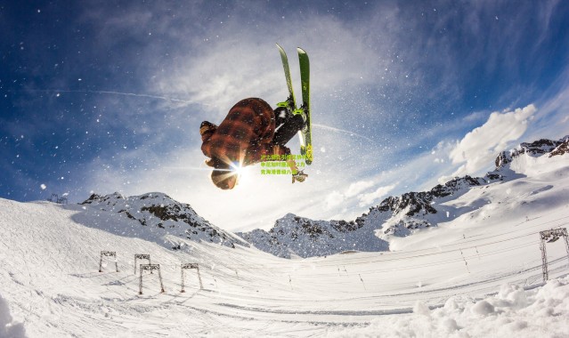 沪上德比引爆足协杯！申花加时鏖战3-2力克海港晋级八强